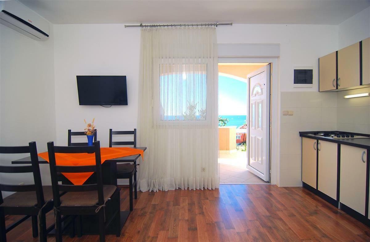 Apartman Luca Apartment Zecevo Luaran gambar